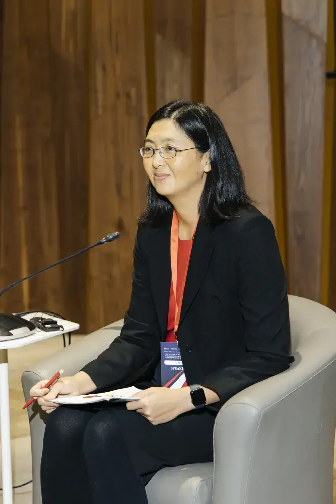 Международные эксперты обсудили в MNU реализацию программы «Нацфонд – детям» (4)