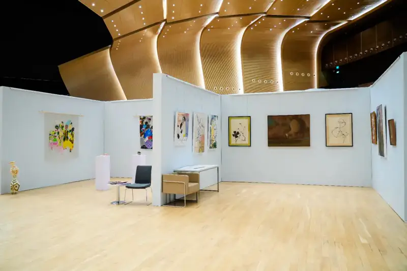 Современное искусство Центральной Азии: в Астане проходит выставка-ярмарка (4)