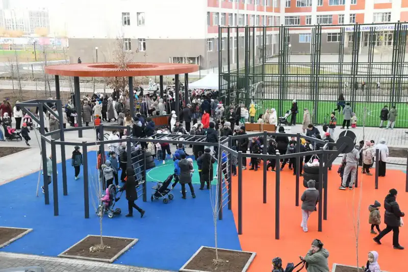 Зеленая зона вместо бизнес-центров: новое общественное пространство открыли в Астане (3)