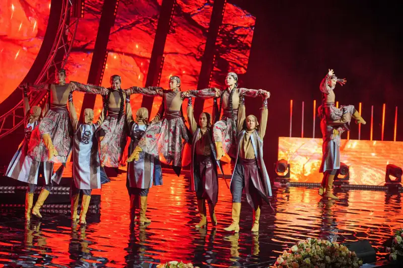 ТҮРКІСТАНДА РЕСПУБЛИКА КҮНІНЕ АРНАЛҒАН «ҚЫРАН ЕЛІМ –ҚАЗАҚСТАНЫМ» САЛТАНАТТЫ ІС-ШАРАСЫ ӨТТІ (7)