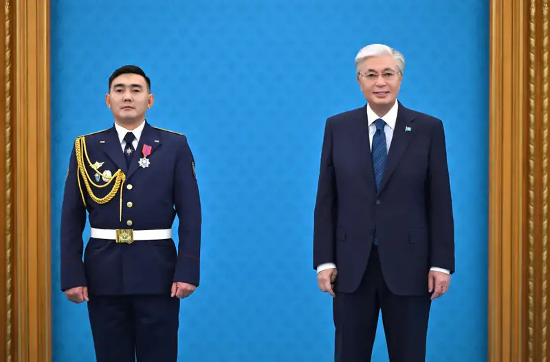 Президент поздравил спасателей с профессиональным праздником (7)