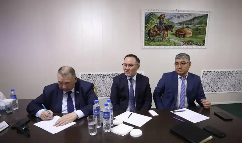 Нурдаулет Килыбай принял жителей Бейнеуского района по личным вопросам (4)