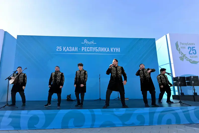 В День Республики в Семее открылся новый парк (10)