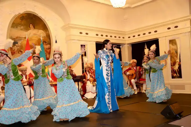 Праздничный концерт Кызылординских артистов завершился в Берне, Швейцария (6)