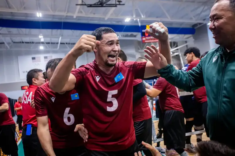 Казахстанская сборная по волейболу сидя бронзовый призер Кубка мира в США Астане