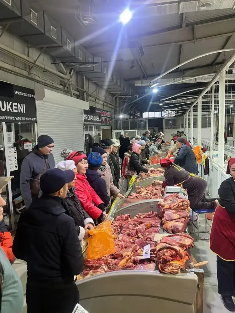 Сельскохозяйственная ярмарка местных продуктов в Актобе Астане