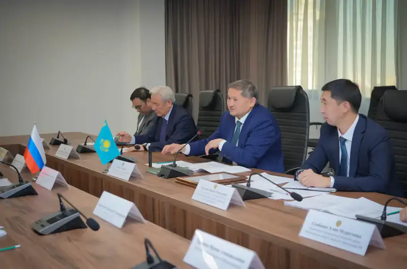 Казахстан и Россия: Сотрудничество в области науки и технологий на встрече министров Астане