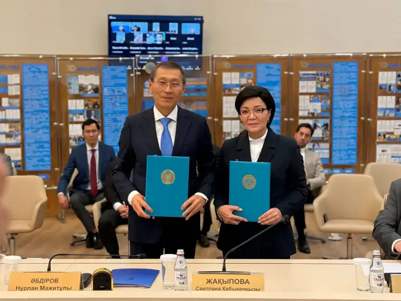 Минтруда и ЦИК разработали Дорожную карту по обеспечению доступности избирательного процесса для ЛСИ (2)