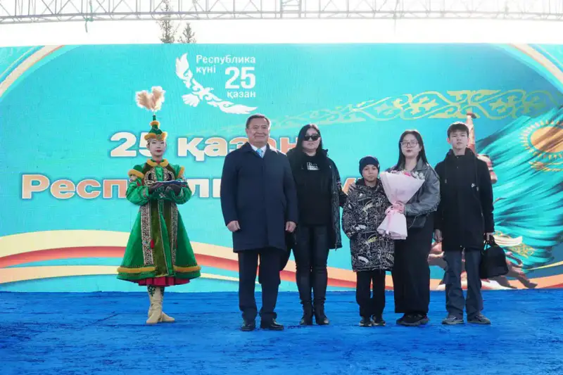 Ключи от новых квартир в Кокшетау: 80 жителей получили жилье по программе реновации Астане