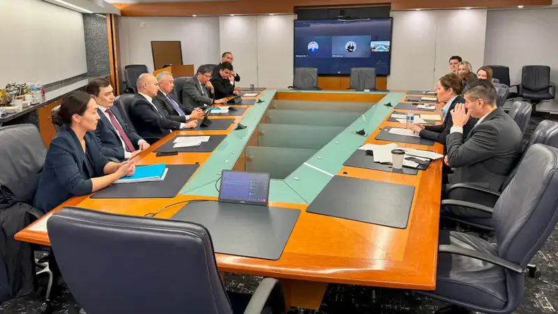 Казахстан предложил компании Honeywell создать региональный хаб на своей территории (5)