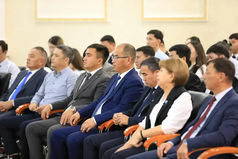 Советник Президента встретился с сельскими акимами Актюбинской области (5)