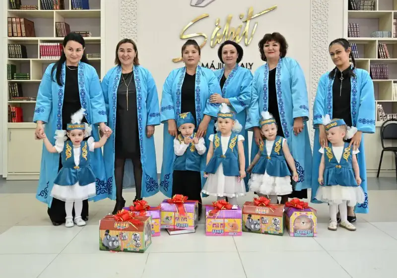 В преддверии Дня Республики прошел обряд тұсау кесу для детей из детского дома (3)