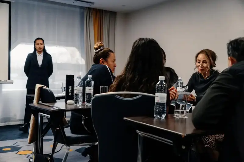 В Астане завершено обучение новой группы профессиональных тур-лидеров для улучшения туристического сервиса Астане