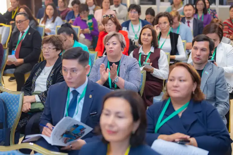 В Астане обсудили роль гражданского общества в продвижении Целей устойчивого развития (9)