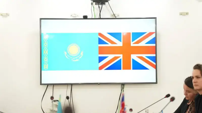 Встреча с делегацией Соединенного Королевства Великобритании и Северной Ирландии (3)