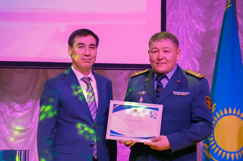 В столичном военном колледже состоялось мероприятие ко Дню Республики (5)