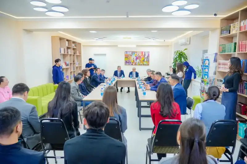 Центральная городская библиотека вновь открылась в Астане после реконструкции (2)