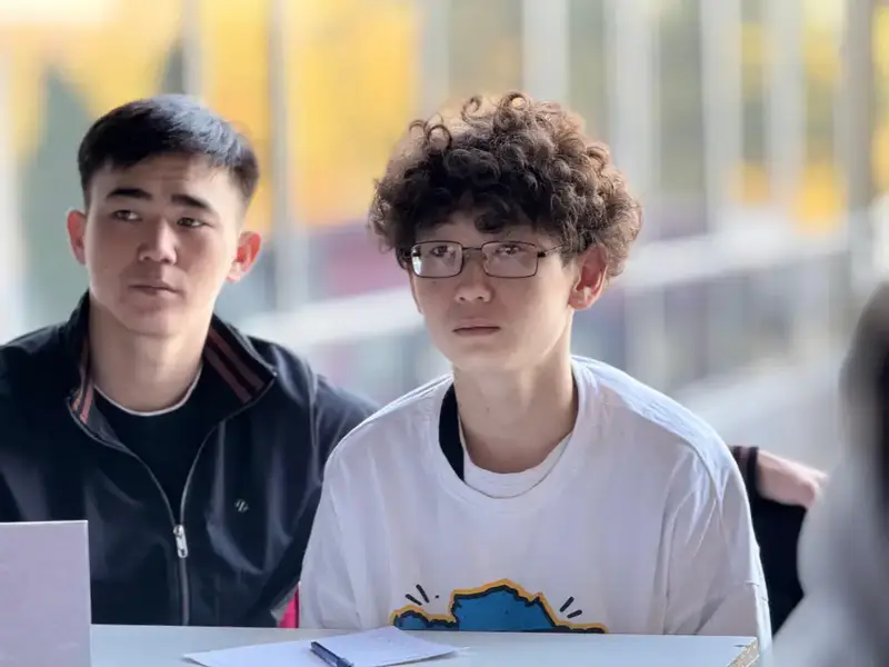 В рамках экологической акции «Таза Қазақстан» состоялась интеллектуальная игра «ECO QUIZ» (3)