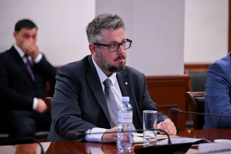 Ербол Мырзабосынов встретился с Президентом Всемирного антидопингового агентства (WADA) (3)