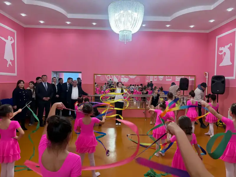 В селе Дайындык Аккайынского района открыли три новых социальных объекта (2)