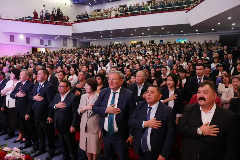 День Республики в Жамбылской области: укрепление государственной независимости и социально-экономическое развитие региона Астане