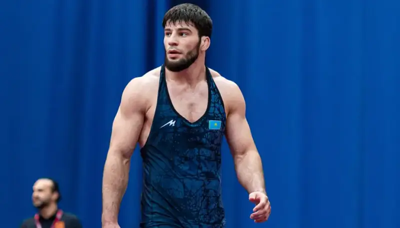 Сборная Казахстана завоевала три медали на чемпионате мира по греко-римской борьбе среди спортсменов до 23 лет Астане