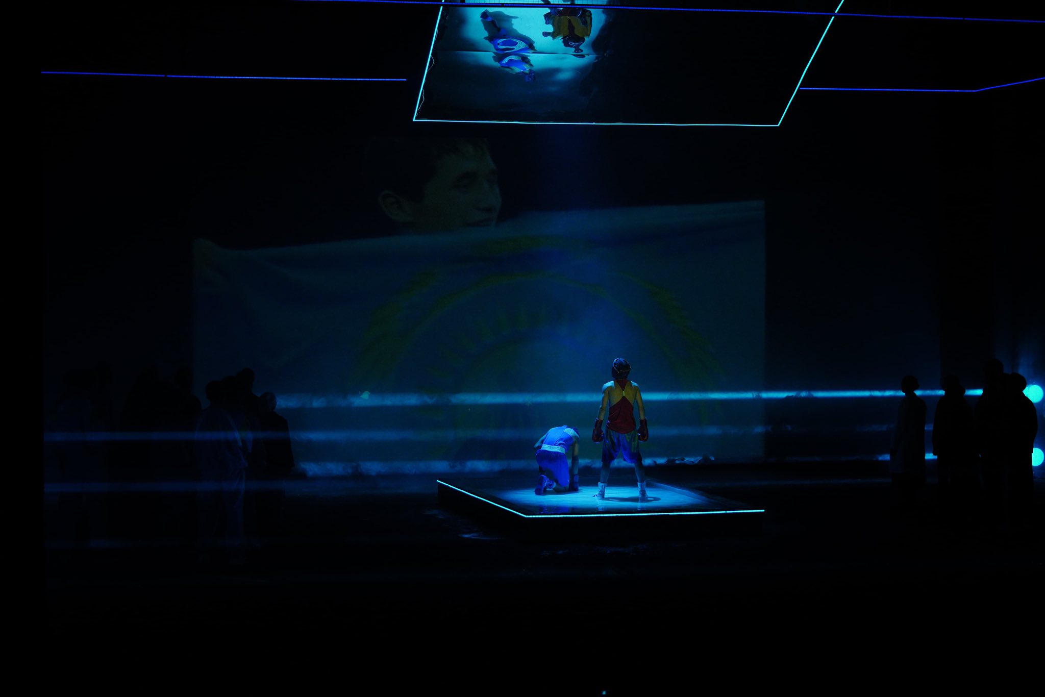 ПРЕМЬЕРА «БЕКЗАТ», ПРЕДСТАВЛЕННАЯ ТУРКЕСТАНСКИМ МУЗЫКАЛЬНО-ДРАМАТИЧЕСКИМ ТЕАТРОМ, ВЫЗВАЛА ВОСТОРГ ЗРИТЕЛЕЙ (8)