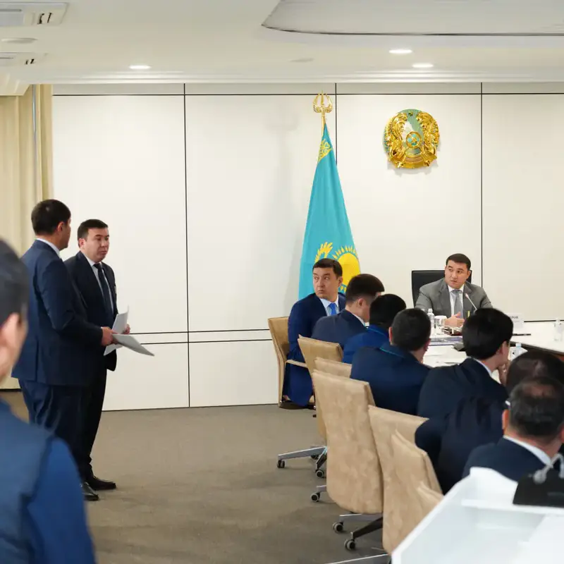 НУРАЛХАН КУШЕРОВ ВЫСЛУШАЛ ПРОБЛЕМЫ ЖИТЕЛЕЙ (2)