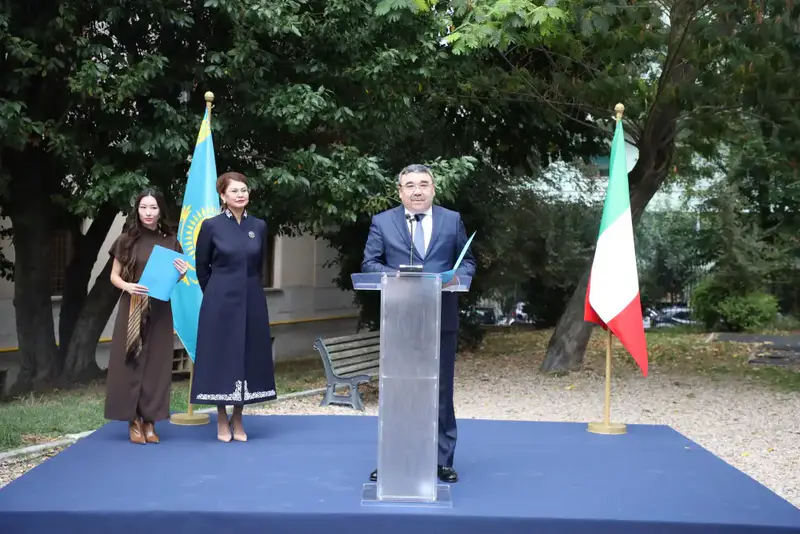 В Риме состоялось открытие бюста Абая Кунанбайулы, символизирующее культурные связи между Казахстаном и Италией Астане