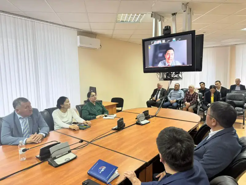 Фермеры и чиновники обсуждают будущее животноводства на встрече с вице-министром Астане