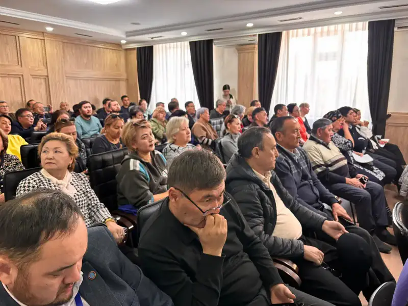 Обсуждение нововведений в жилищно-коммунальном законодательстве в акимате района «Алматы» города Астаны Астане