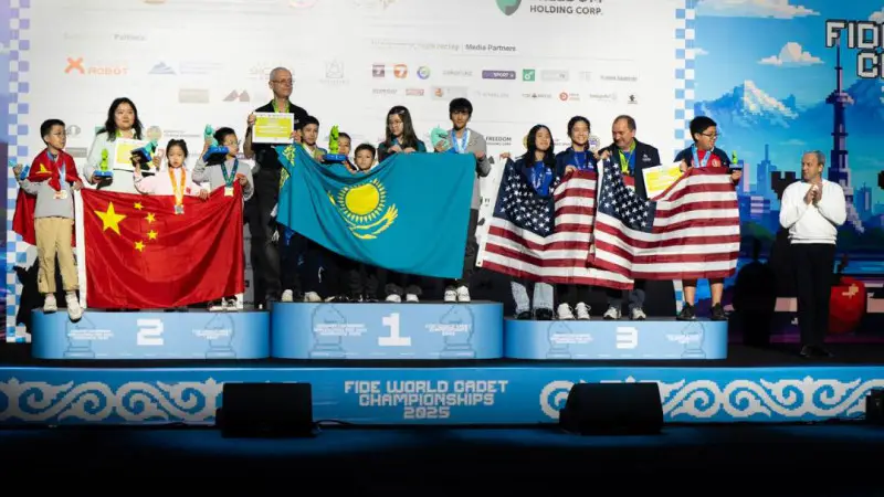 Казахстанские шахматные звезды зажгли на мировом небосклоне: трое юных гениев покорили чемпионат мира среди кадетов в Алматы Астане