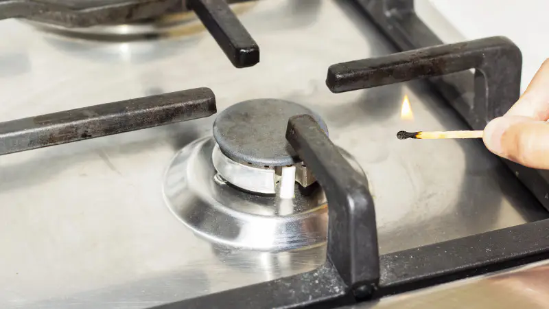 Тысячи семей в Астане остались без газа из-за повреждения газопровода Астане