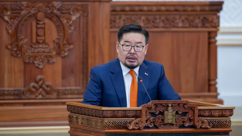 Премьер-министр Монголии Гомбожавын Занданшатар ушел в отставку спустя всего четыре месяца на посту, сообщает Tengrinews.kz со ссылкой на РИА Новости. Астане