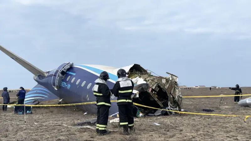 Путин и Алиев обсудили последствия крушения самолёта AZAL у Актау: акцент на международное сотрудничество Астане