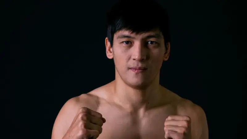 Гонорар Азата Максума за последний бой в UFC: социальные аспекты финансовой поддержки спортсменов в Казахстане Астане