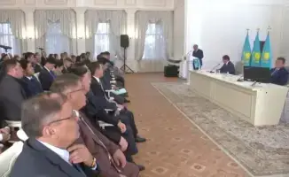 Цифровизация и участие молодежи в диалоге с населением: встреча советника Президента РК с жителями Карагандинской области