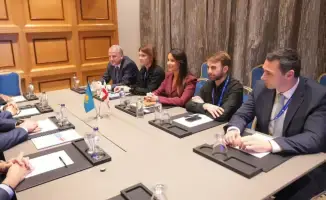 Министр транспорта Казахстана делится планами по улучшению грузоперевозок на V форуме Tbilisi Silk Road Forum