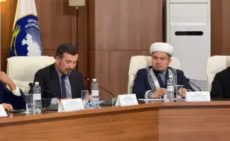 В Астане прошла международная конференция, посвященная Дню духовного согласия, с участием представителей различных вероисповеданий.