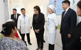 Посещение министром здравоохранения амбулатории в селе Маржанбулак: акцент на доступности медицинских услуг