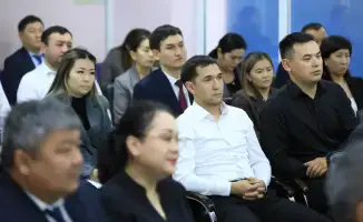 Обсуждение стратегий развития сельских территорий на встрече с акимами и новыми госслужащими в Актюбинской области