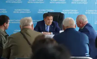 Обсуждение местных социальных изменений: аким Марат Ахметжанов встречается с жителями Егиндыкольского района