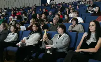 День опекуна в Астане поддержка детей-сирот и семейные ценности