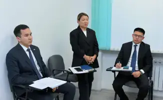 Аким области Абай Берик Уали встретился с гражданами для обсуждения актуальных вопросов