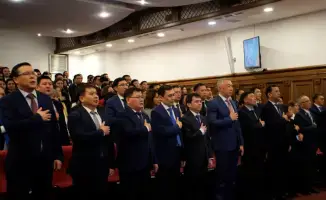 Торжественная церемония ко Дню Республики прошла в Министерстве национальной экономики