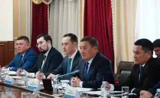 Встреча Марата Ахметжанова с Чэнь Цзинхэ обсуждение проектов по увеличению производства золота и инвестиционного сотрудничества