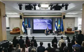 Президент Финляндии Александр Стубб обсудил внешнюю политику и верховенство права на лекции в Maqsut Narikbayev University