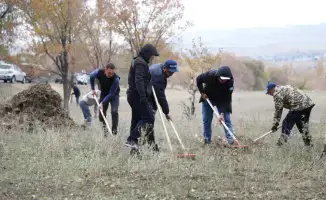 В Жетісу прошел субботник в рамках международной программы «Таза Қазақстан» к Дню Республики, с участием более 11 тысяч человек.