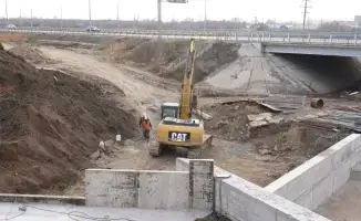 Аким Акмолинской области отметил важность реконструкции плотины для безопасности и развития района во время рабочей поездки в Шортандинский район