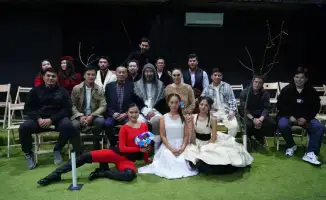 Премьера спектакля «Вишневый сад» в Алматы: культурное событие на основе классического произведения Чехова